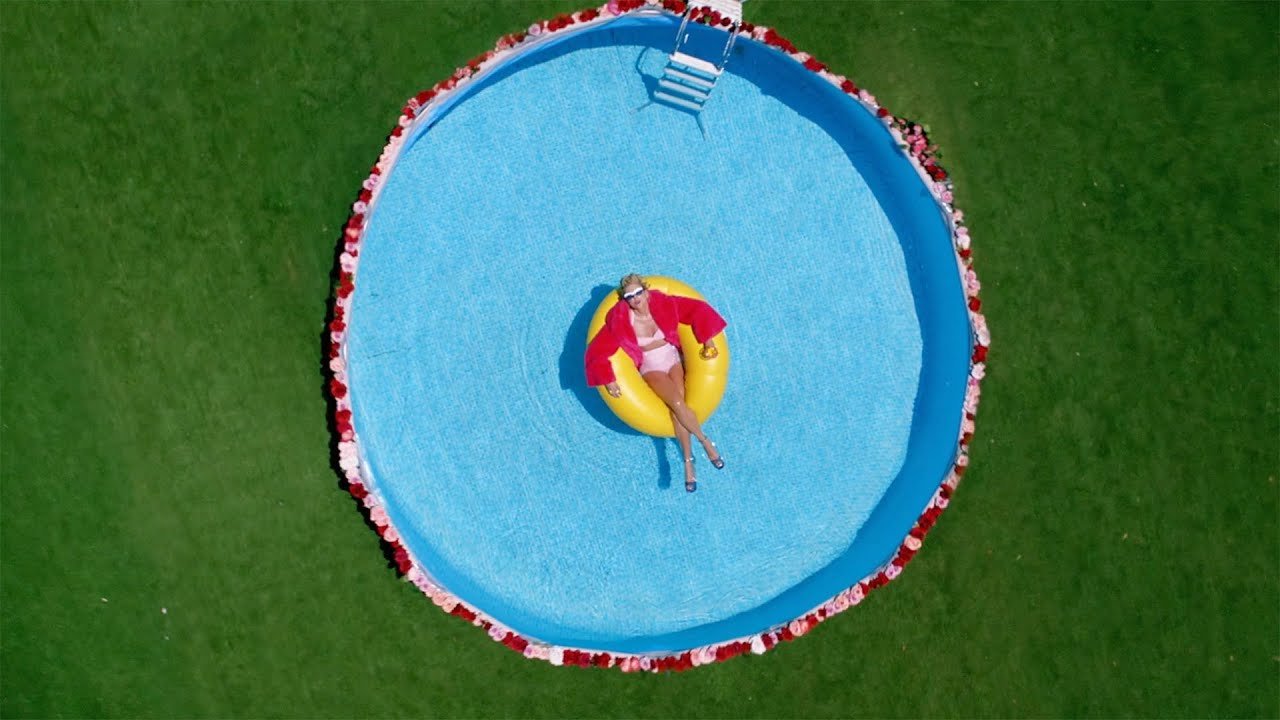 Taylor Swift – You Need To Calm Down